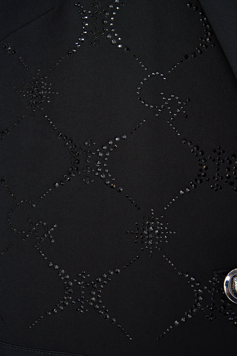 The CAMILLA SHORT SLEEVE CAMP COLLARED SHIRT BASKED IN BAROQUE in our  print.