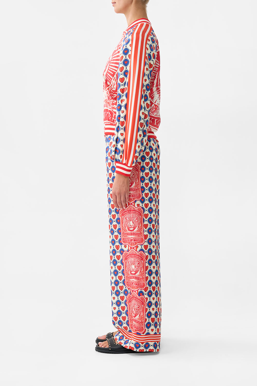 The CAMILLA PANELLED POINTELLE KNIT TOP ORNATE ON A PLATE in our  print.