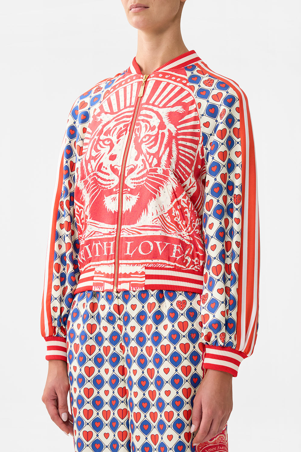 The CAMILLA PANELLED POINTELLE KNIT TOP ORNATE ON A PLATE in our  print.