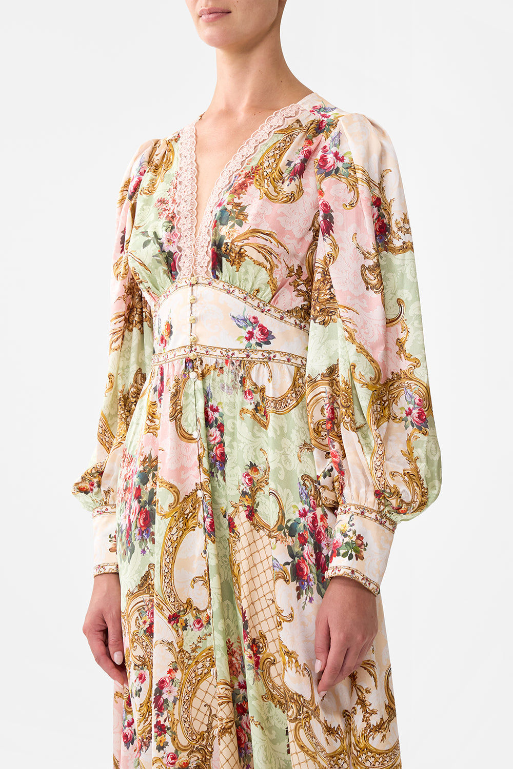 SHAPED WAISTBAND DRESS WITH GATHERED SLEEVES THE QUEENS QUARTERS