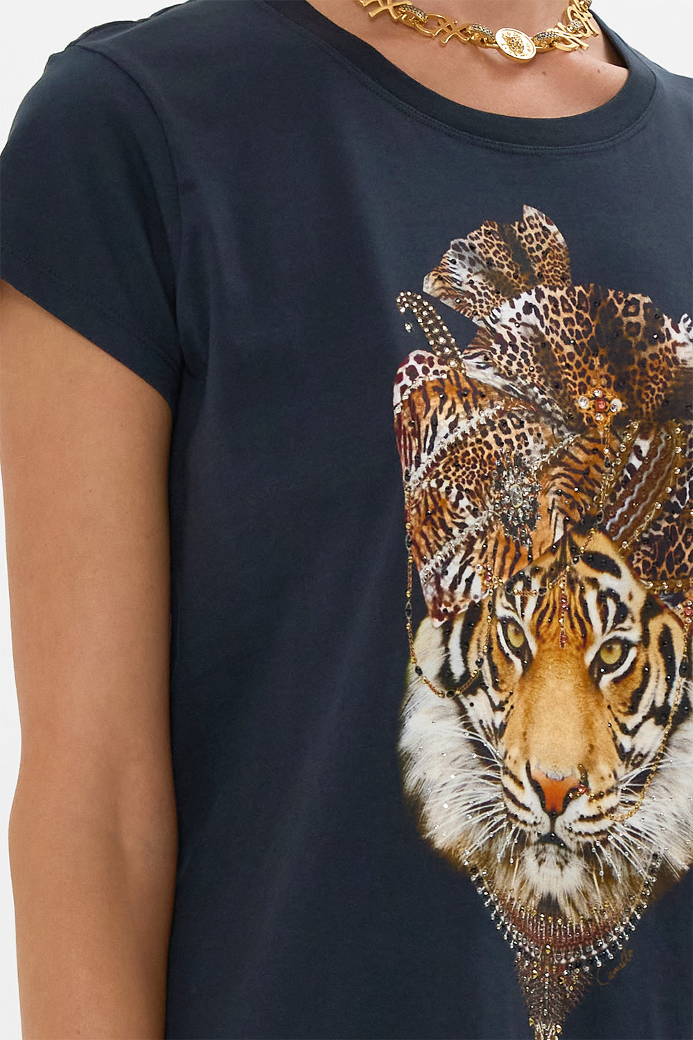 CURVED HEM FITTED TEE JAGUAR