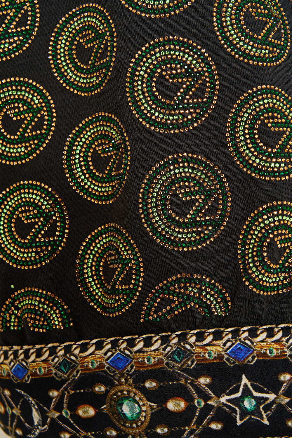 OVERSIZED CROPPED TEE WITH SILK DETAILS DEFY GRAVITY