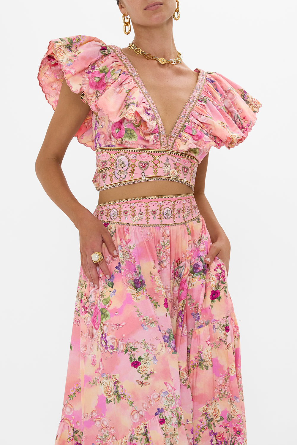 RUFFLE WRAP TOP TOTALLY OZMOPOLITAN