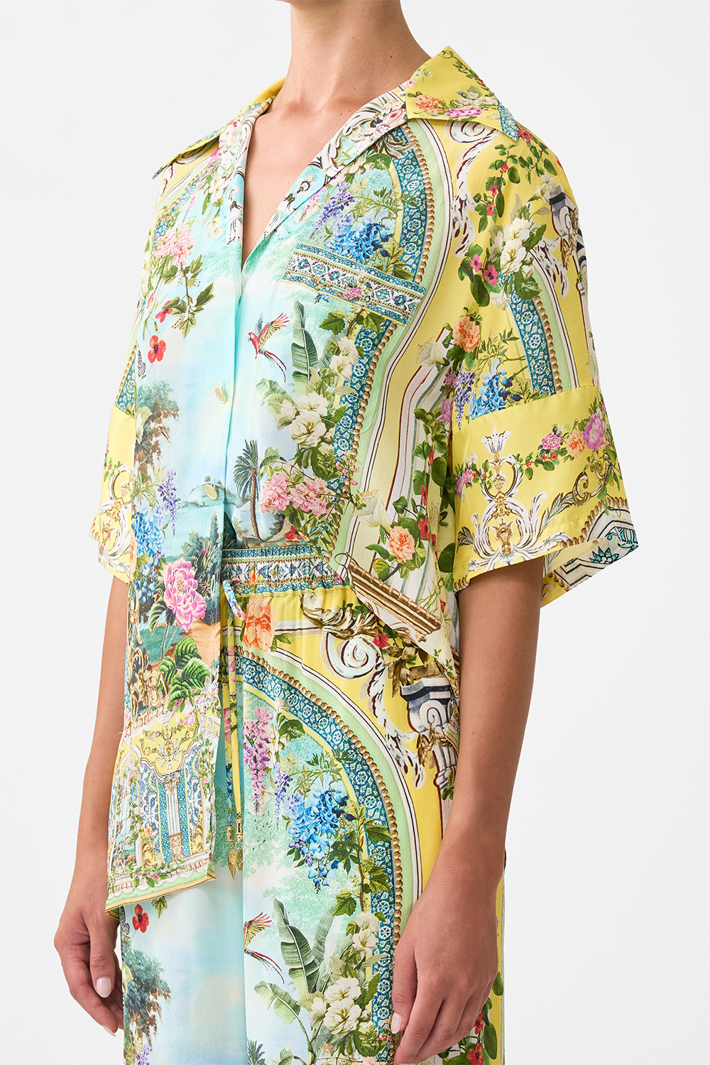 The CAMILLA OVERSIZED BAND TEE MY LUCKY STARS in our  print.