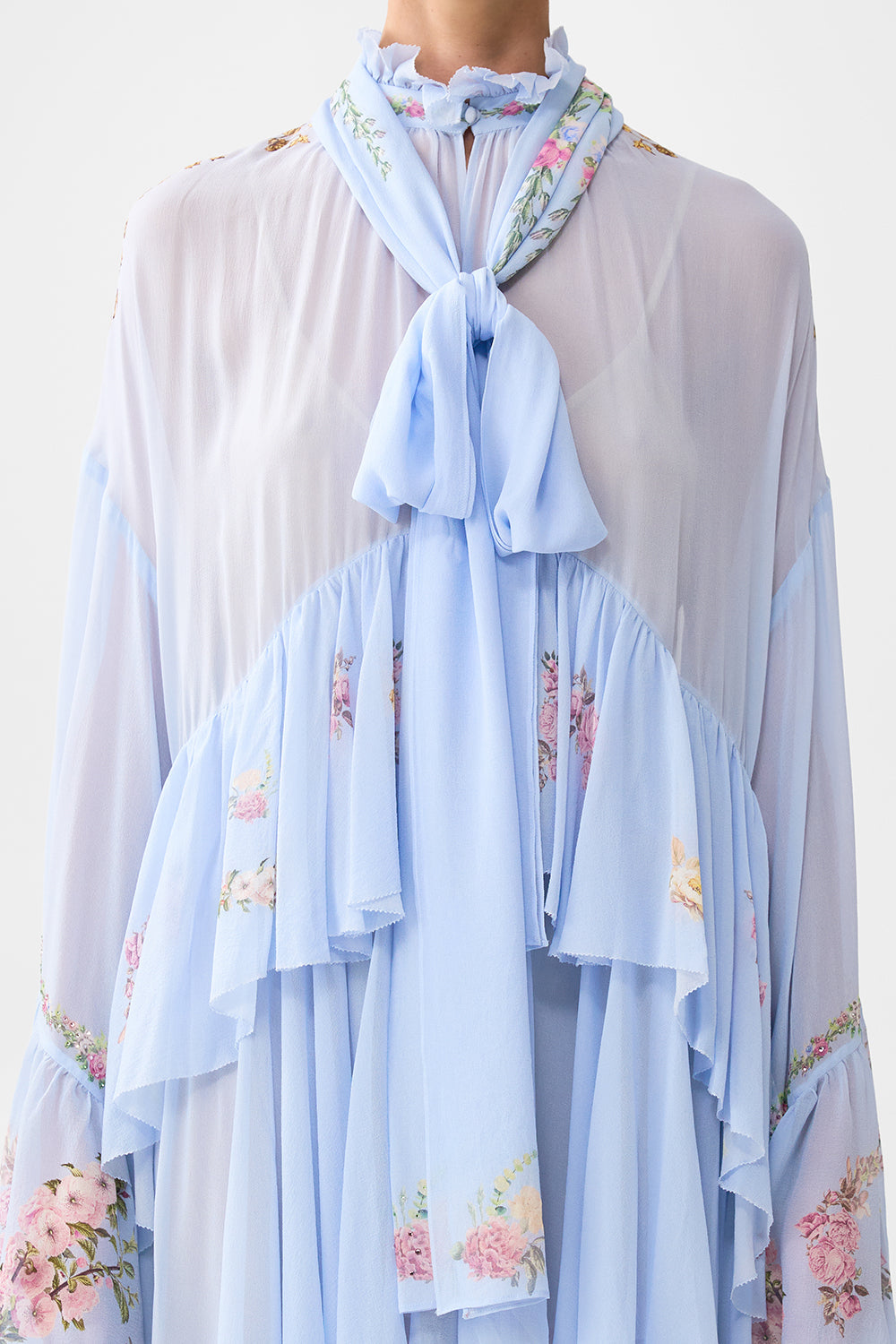 RUFFLE HIGH LOW DRESS WITH LONG SLEEVE TILED IN TIME