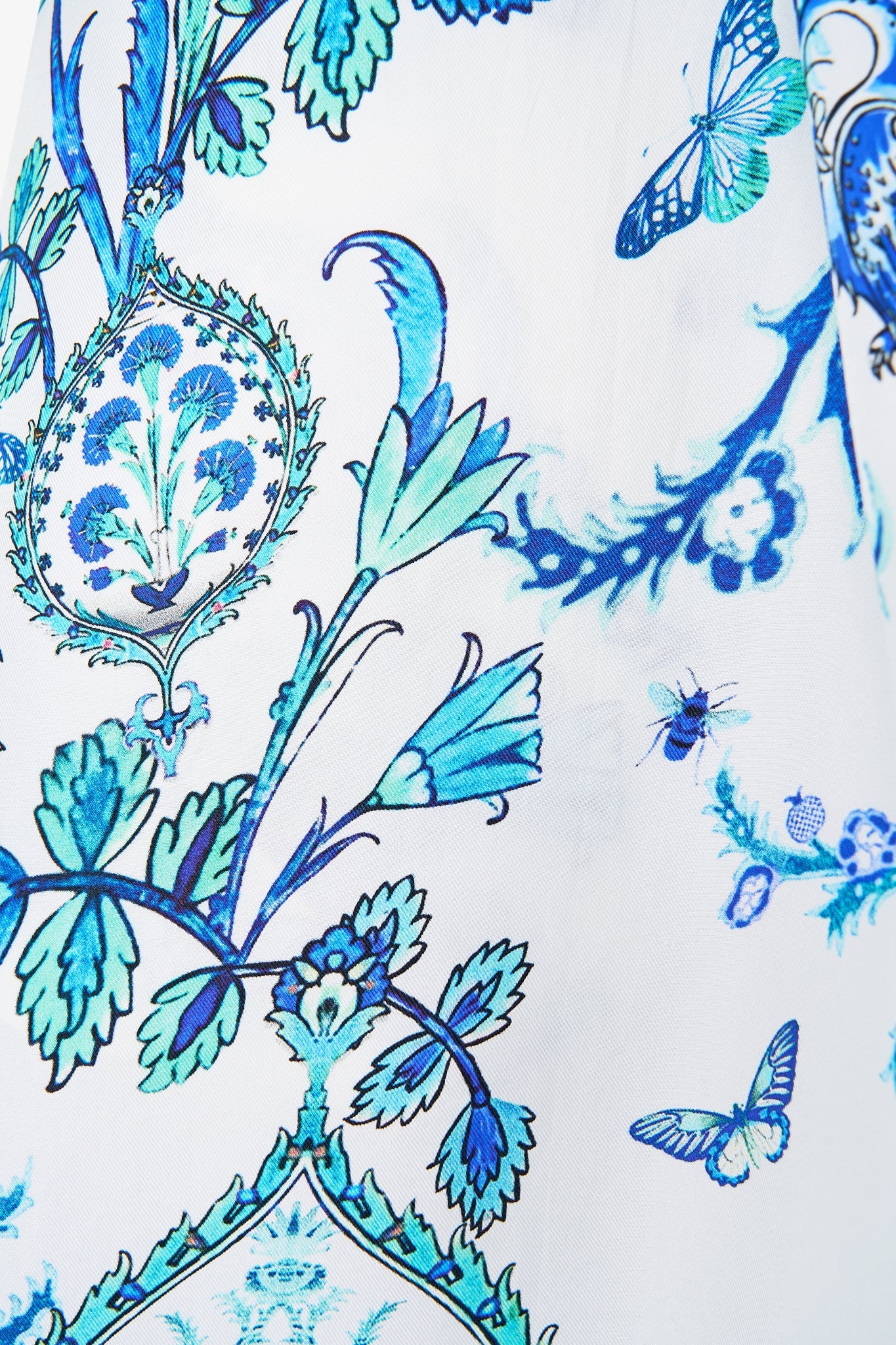 The CAMILLA HIGH NECK BIAS DRESS THE IMPERIAL GATE in our  print.