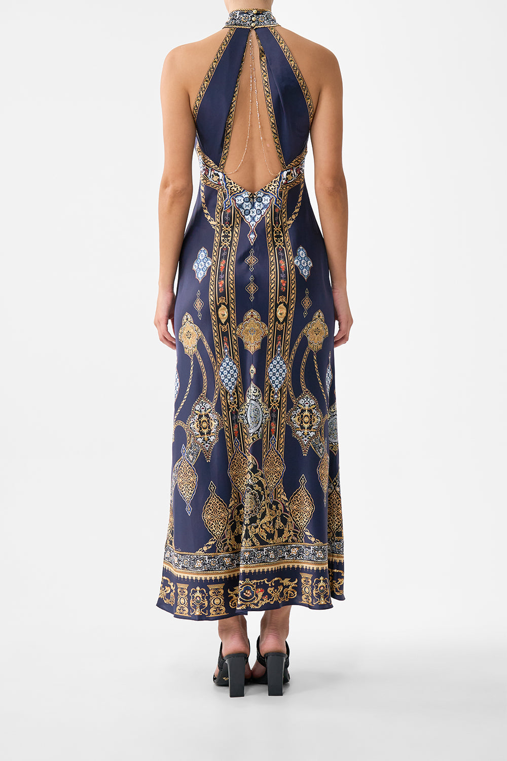 The CAMILLA OVERSIZED SHIRT ISTANBUL ANIMALIA in our  print.