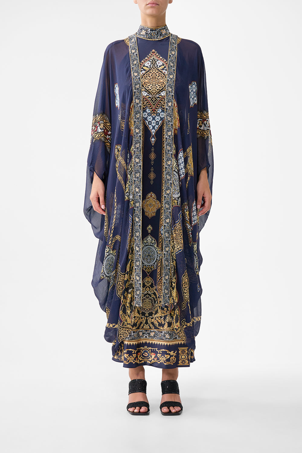 LAYER WITH CENTRE BACK PANEL THE IMPERIAL GATE