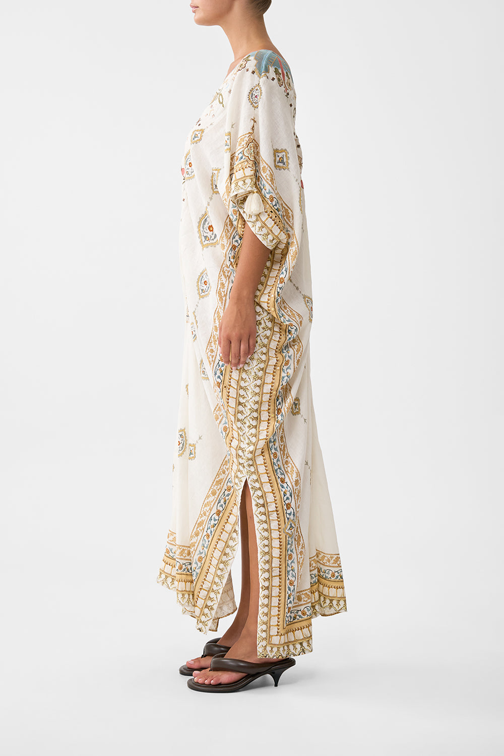 KAFTAN WITH FRONT TAB DETAIL OTTOMAN DYNASTY