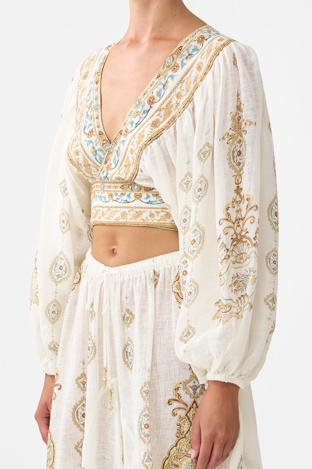 The CAMILLA ROUND NECK KAFTAN NOTES FROM THE ROAD in our  print.
