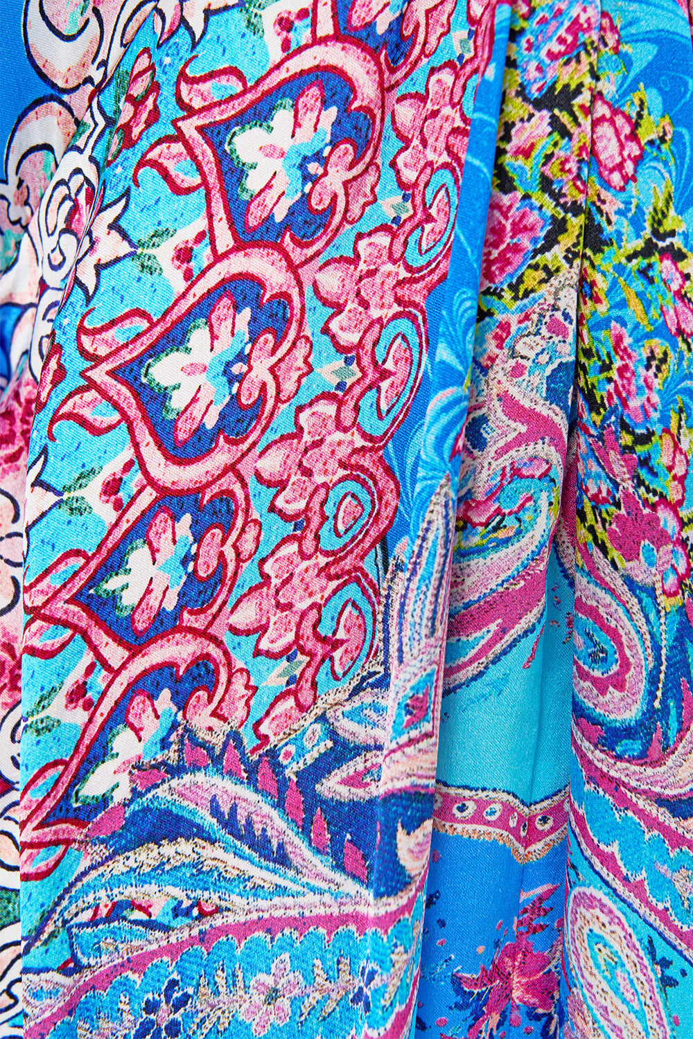 SHORT KAFTAN WITH HARDWARE FOOTSTEPS IN FOLKLORE