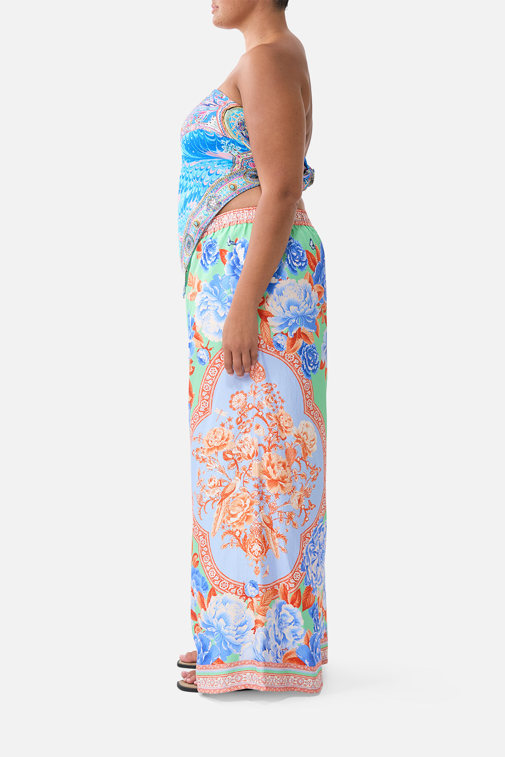 The CAMILLA STRAIGHT LEG PANT AMULETS AND ALCHEMY in our  print.