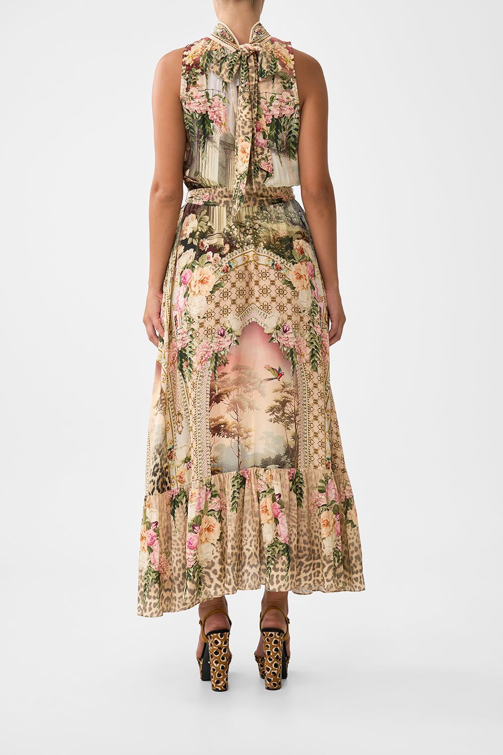 The CAMILLA RAGLAN BUTTON UP SHIRT WATERCOLOUR WONDERLAND in our  print.