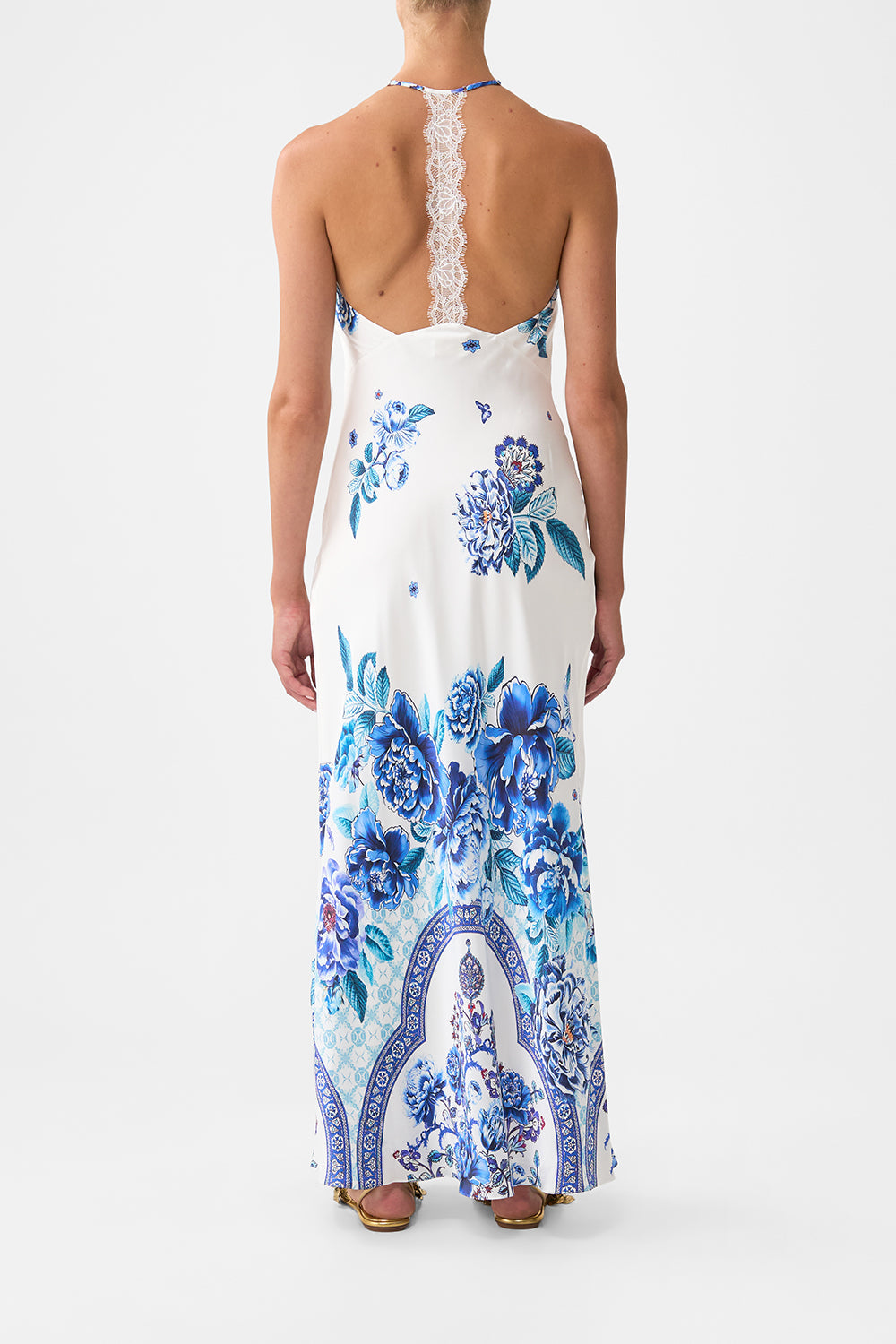 The CAMILLA LOUNGE PANT MY LUCKY STARS in our  print.