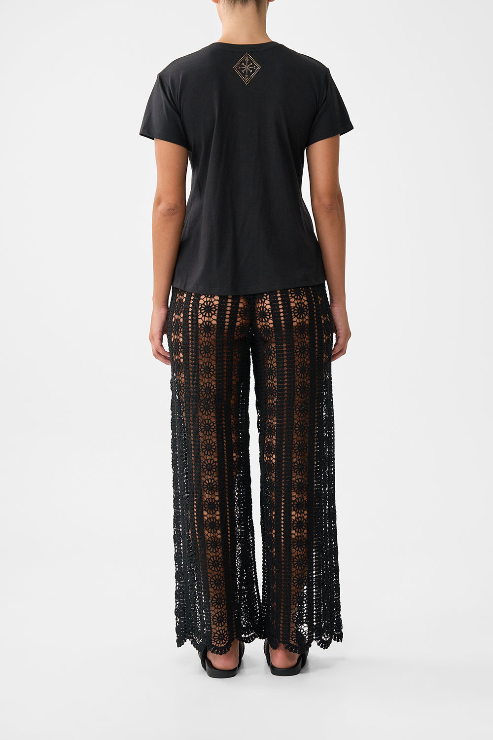 The CAMILLA SHORT DRESS WITH BLOUSON SLEEVE ARTISANS OF ANATOLIA in our  print.
