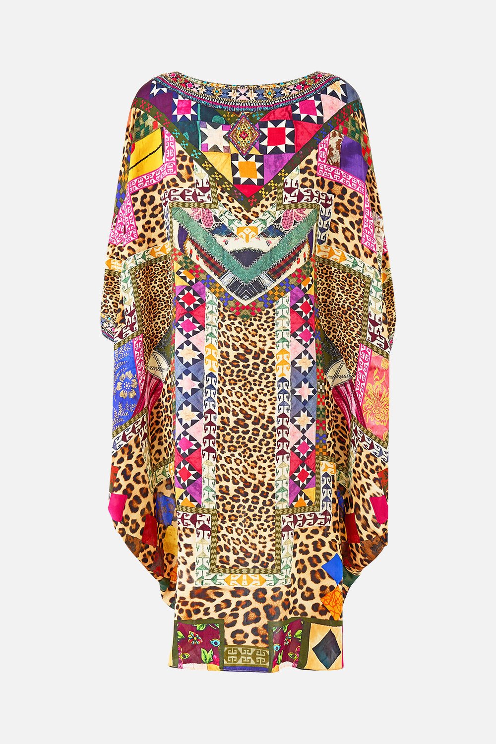 The CAMILLA CROPPED TOP WITH TIE FRONT HIGH CLASS HOOKAH in our  print.