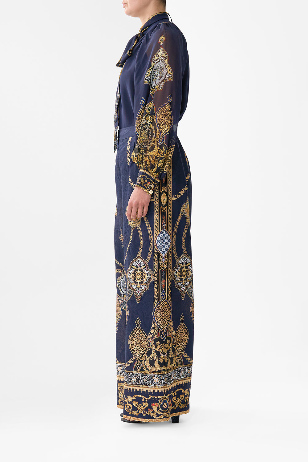 DETACHABLE PUSSY BOW RAGLAN BLOUSE THE IMPERIAL GATE