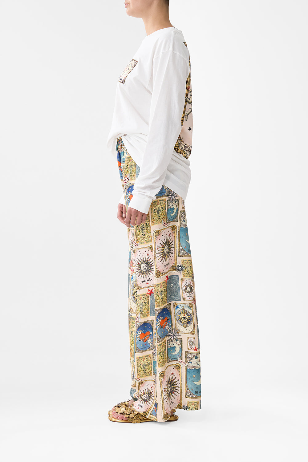 The CAMILLA SINGLE BREASTED PEAK COLLAR BLAZER TALISMANS OF TURKIYE in our  print.