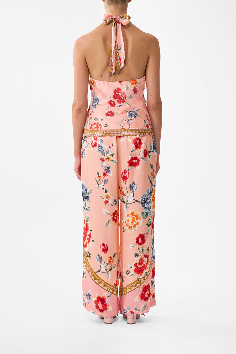 The CAMILLA TIERED SHIRT DRESS WITH SHORT SLEEVE DAISY CHAINS in our  print.