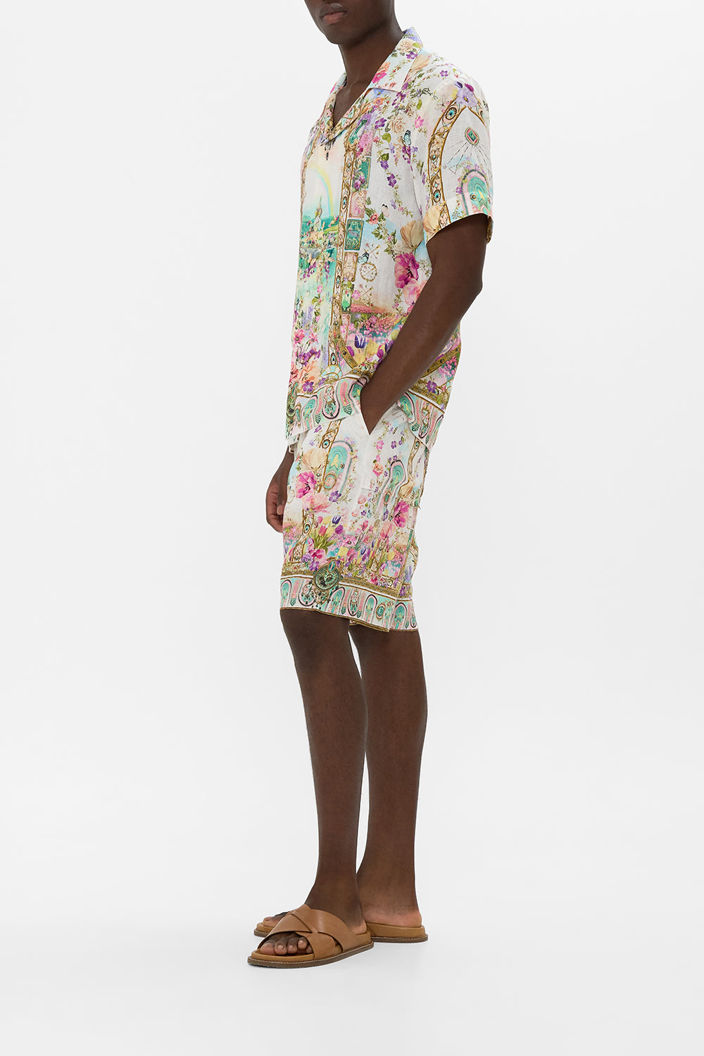 MID LENGTH WALK SHORT MUNCHKINLAND