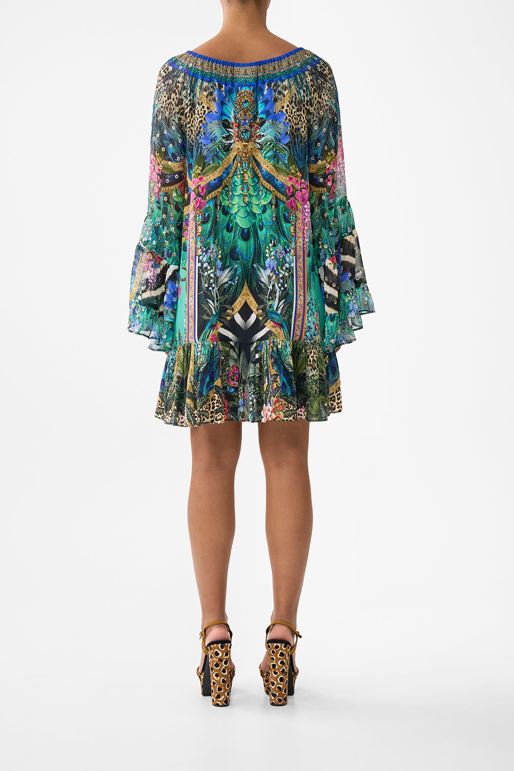 The CAMILLA DEEP V NECK HARDWARE SHORT KAFTAN TILES OF TÜRKIYE in our  print.