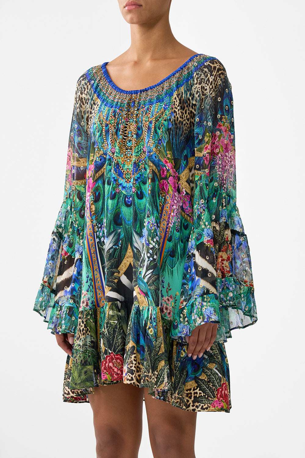 The CAMILLA DEEP V NECK HARDWARE SHORT KAFTAN TILES OF TÜRKIYE in our  print.
