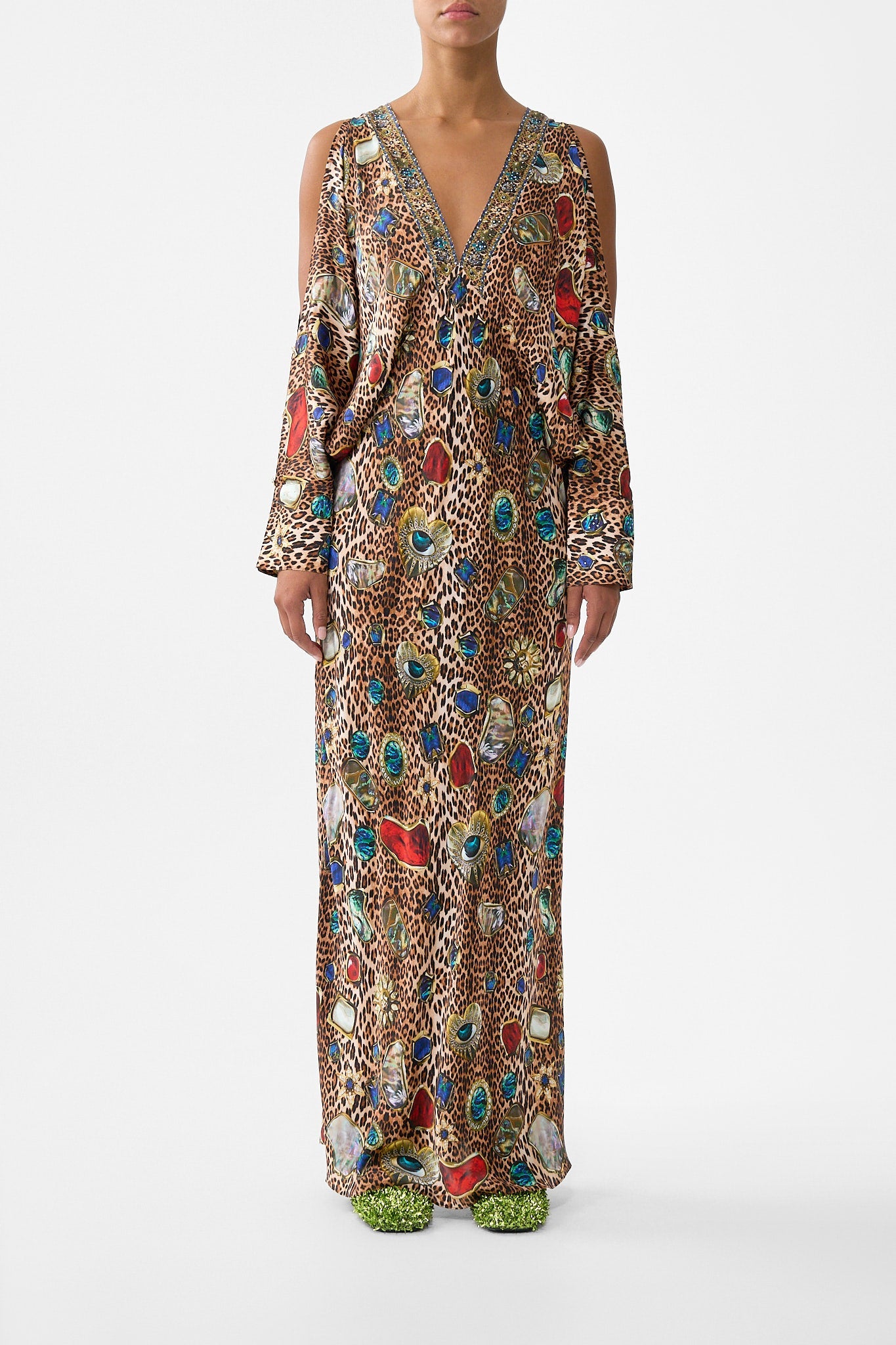 The CAMILLA MID LENGTH BOARDSHORT WITH ELASTIC WAIST MY HOMESPUN HEART in our  print.