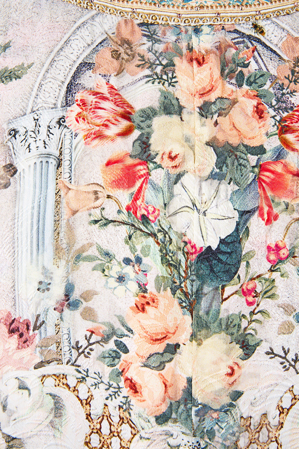 The CAMILLA DEEP V-NECK HARDWARE SHORT KAFTAN LEGEND HAS IT in our  print.