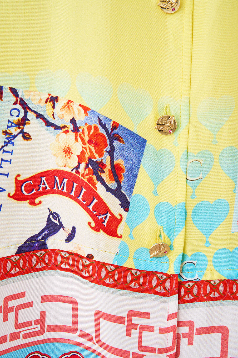 The CAMILLA SHORT SLEEVE CABANA SHIRT BODRUM BOTANICALS in our BODRUM BOTANICALS print.