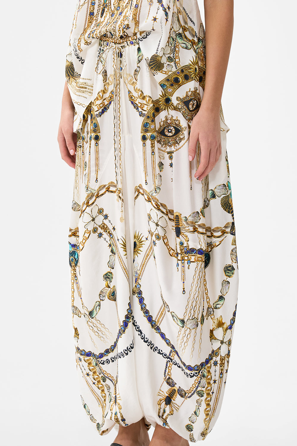 The CAMILLA BUTTON THROUGH SCARF BLOUSE HEIRLOOM EMPIRE in our HEIRLOOM EMPIRE print.
