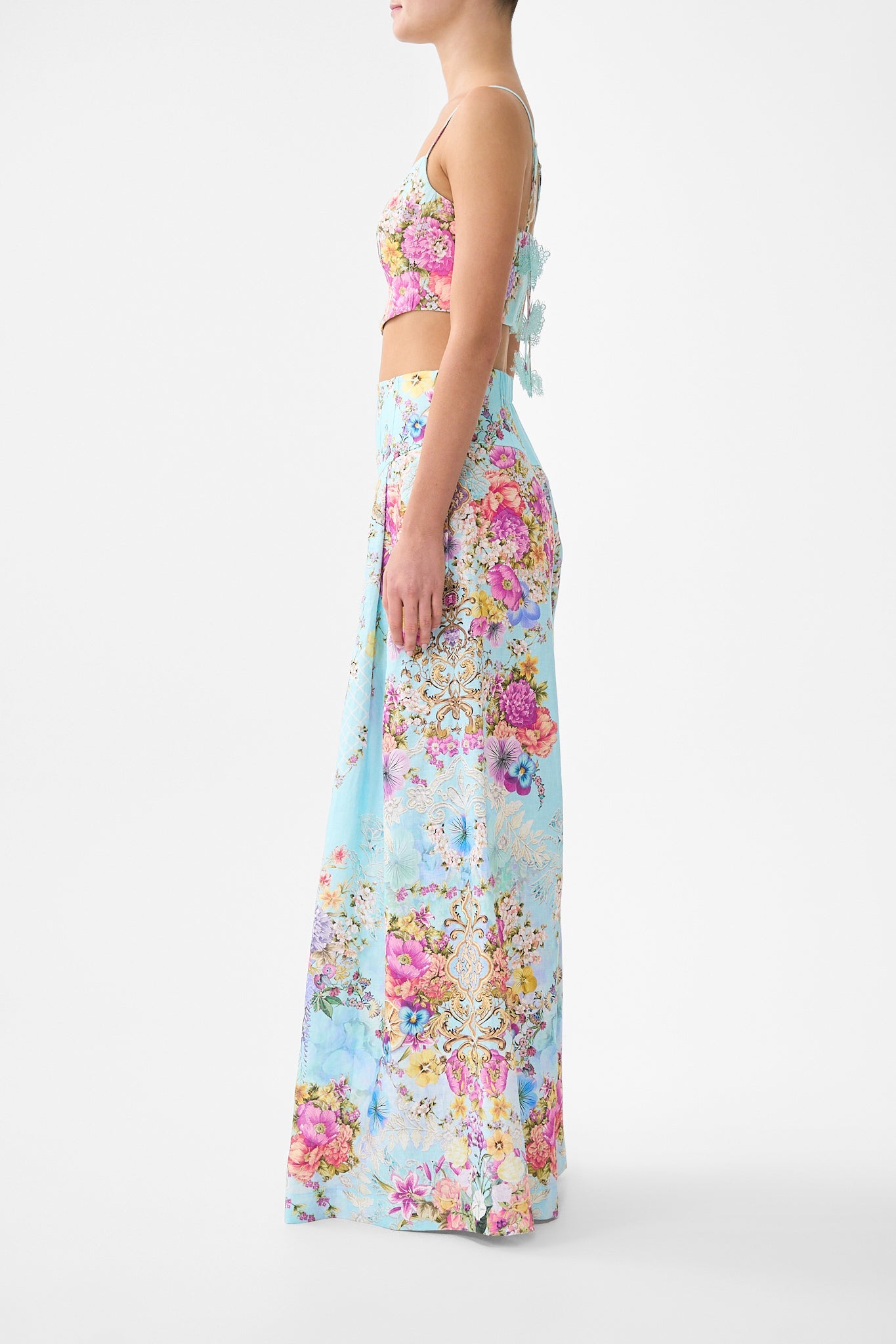 The CAMILLA LONG SILK CRINKLE CHIFFON SCARF FELINE FOLKLORE in our  print.
