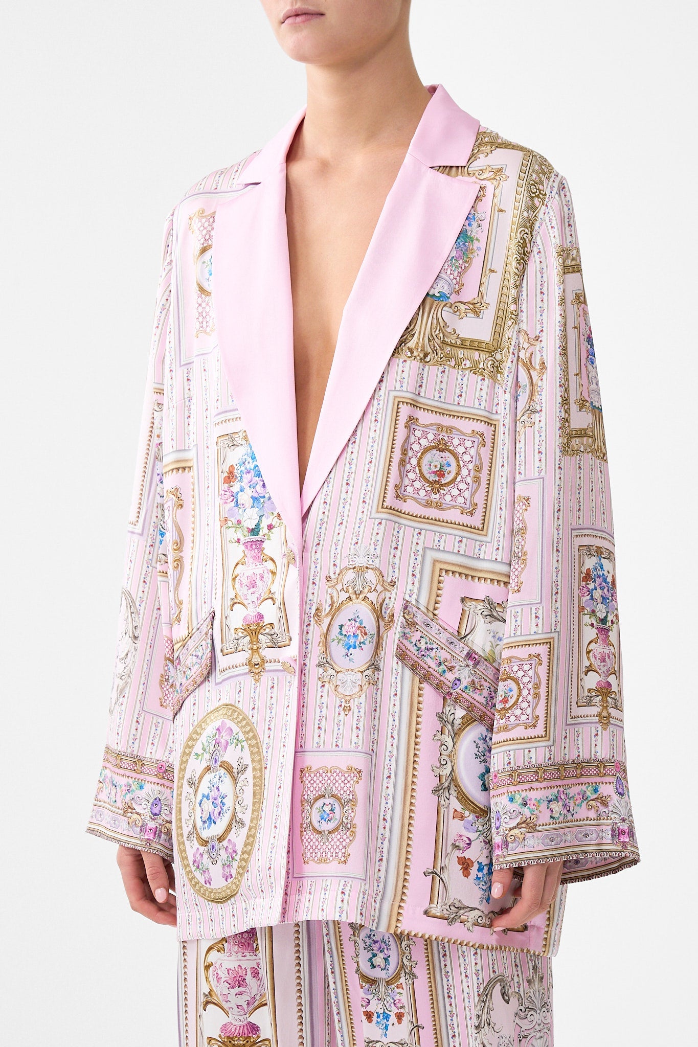 The CAMILLA SHORT SLEEVE CAMP COLLARED SHIRT JUNGLE FLIGHT in our  print.