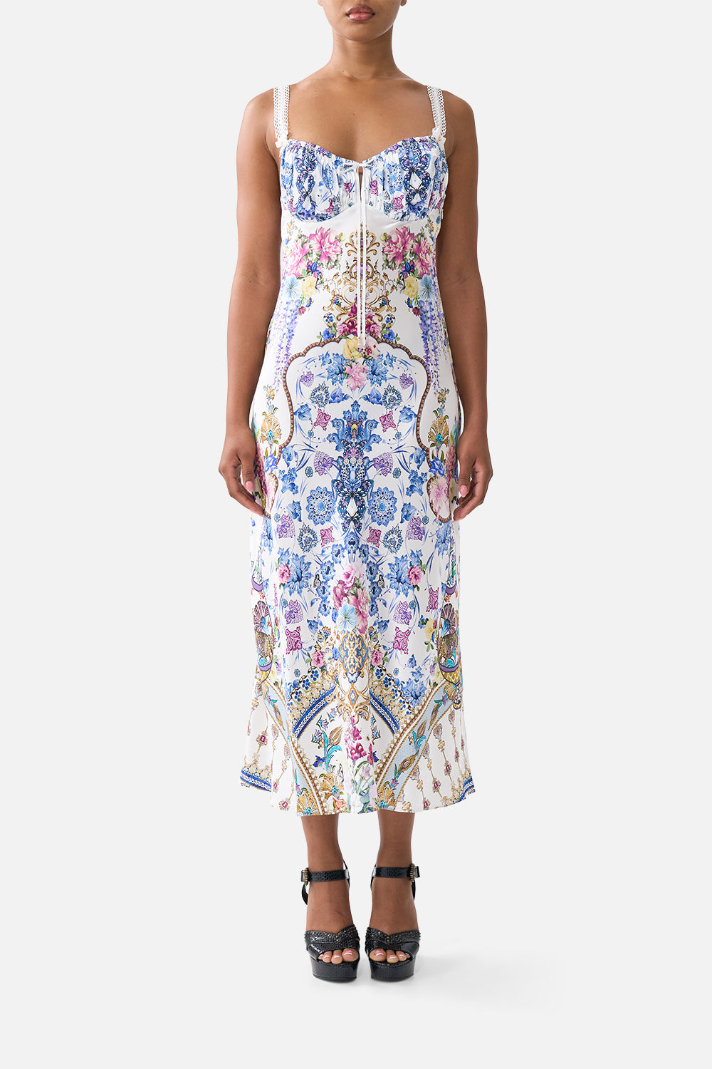 The CAMILLA STRAIGHT LEG PANT THE ARCHITECTS OF ALCÁZAR in our THE ARCHITECTS OF ALCÁZAR print.