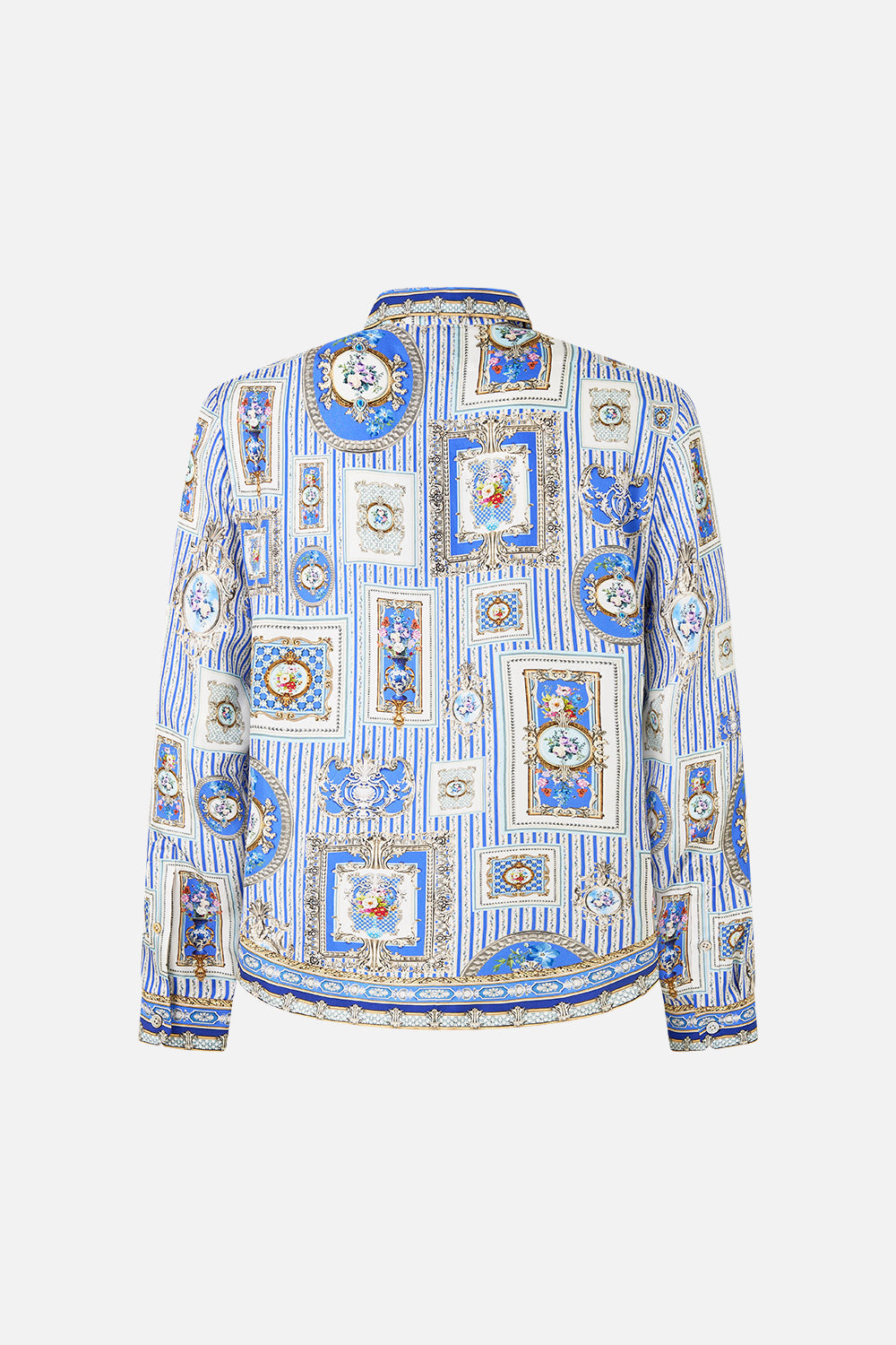 The CAMILLA CROPPED COLLAR BLOUSE WITH BUTTON FRONT KAPADOKYA KITSCH in our  print.