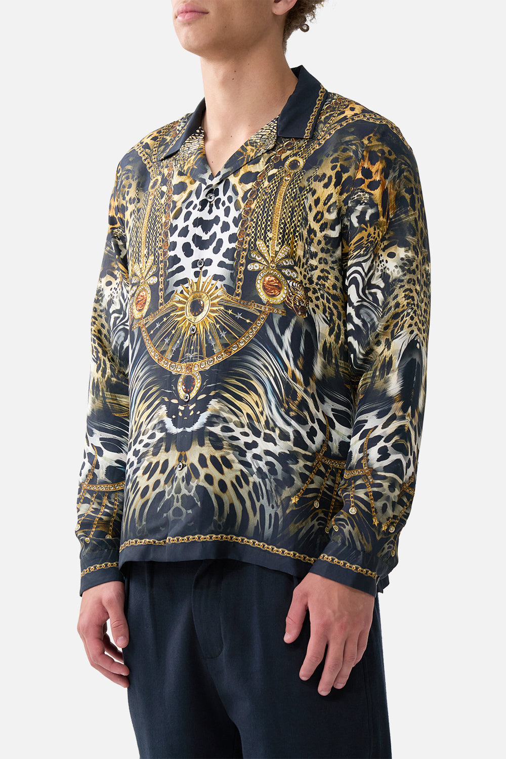 LONG SLEEVE CAMP COLLARED SHIRT FELINE FOLKLORE