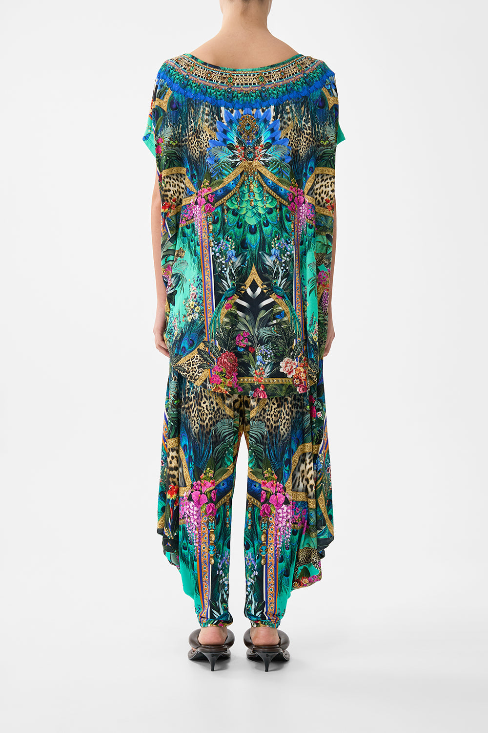 The CAMILLA WIDE BODY COLLARED BLOUSE BENEATH THE ANDALUSIAN SUN in our BENEATH THE ANDALUSIAN SUN print.