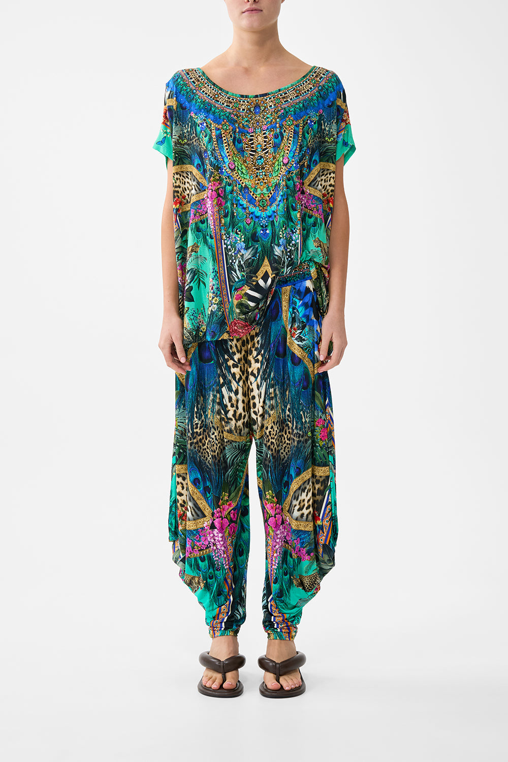 The CAMILLA TUCK FRONT SHORT WITH BELT THE CALL OF CATALONIA in our  print.