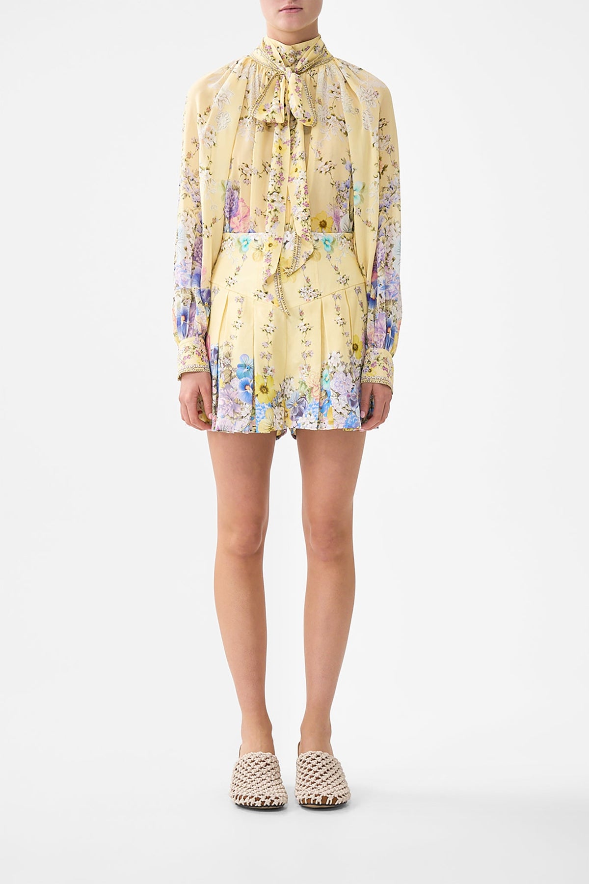 The CAMILLA corset waist short from our print darling buds