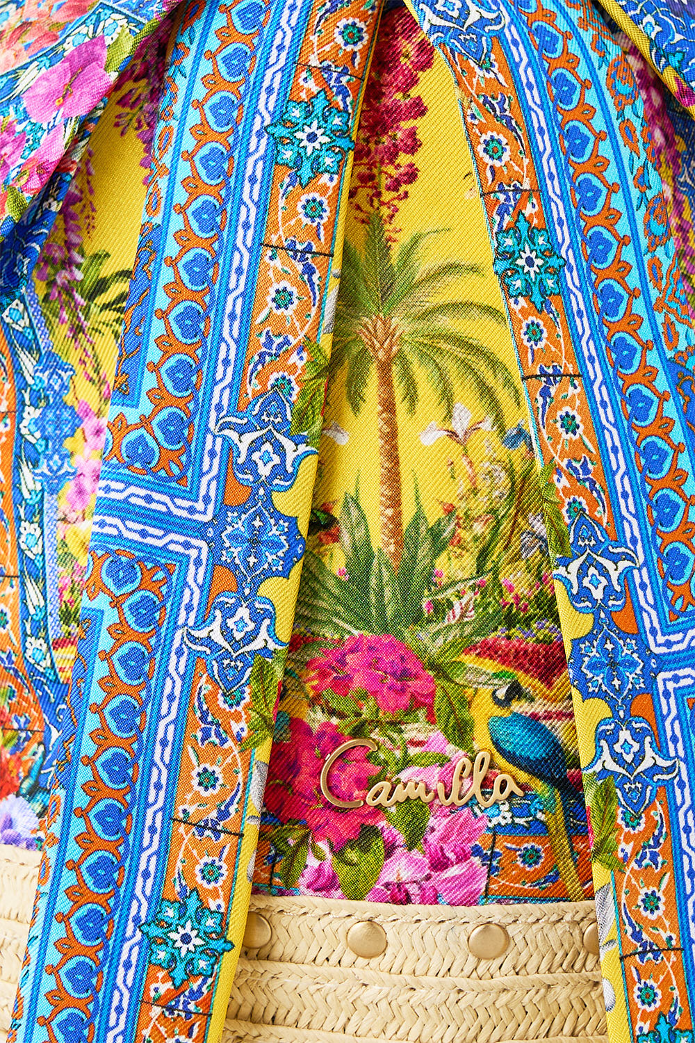 The CAMILLA FITTED JERSEY SHIRT AMULETS AND ALCHEMY in our  print.