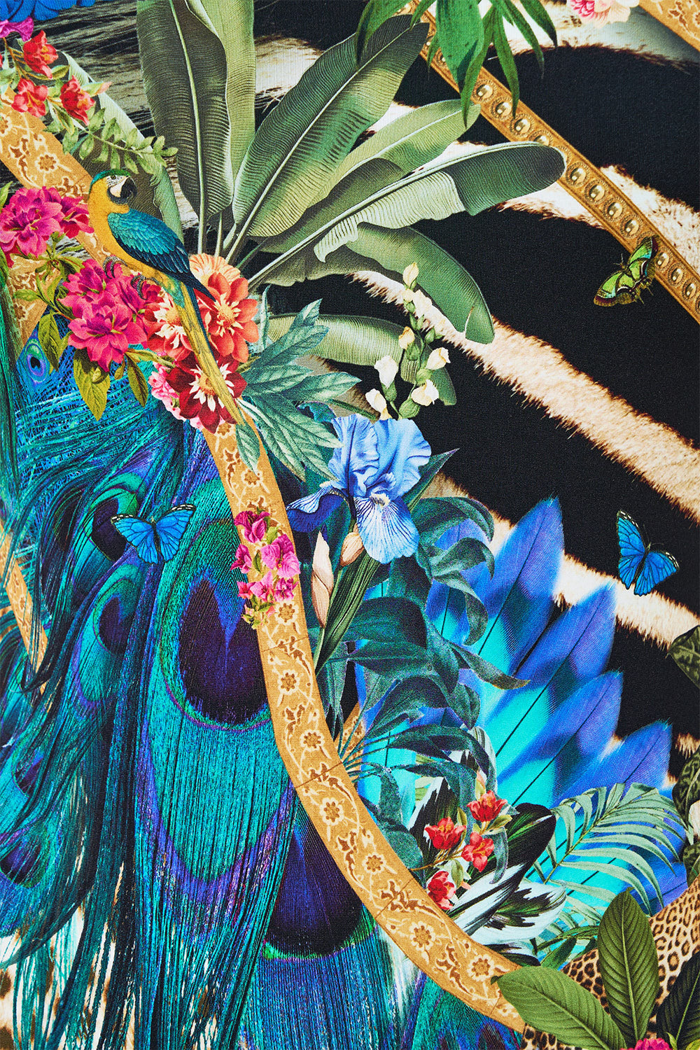 The CAMILLA SHORT LACE UP KAFTAN MIDSUMMER MOSAICS in our MIDSUMMER MOSAICS print.