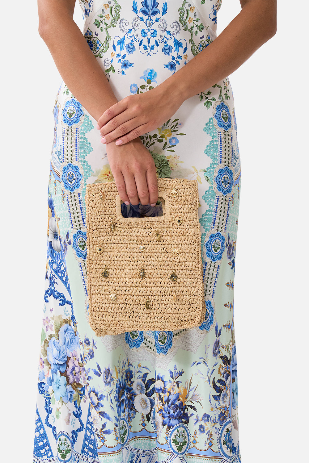 The CAMILLA DEEP V NECK HARDWARE SHORT KAFTAN NAVÀS NOUVEAU in our  print.