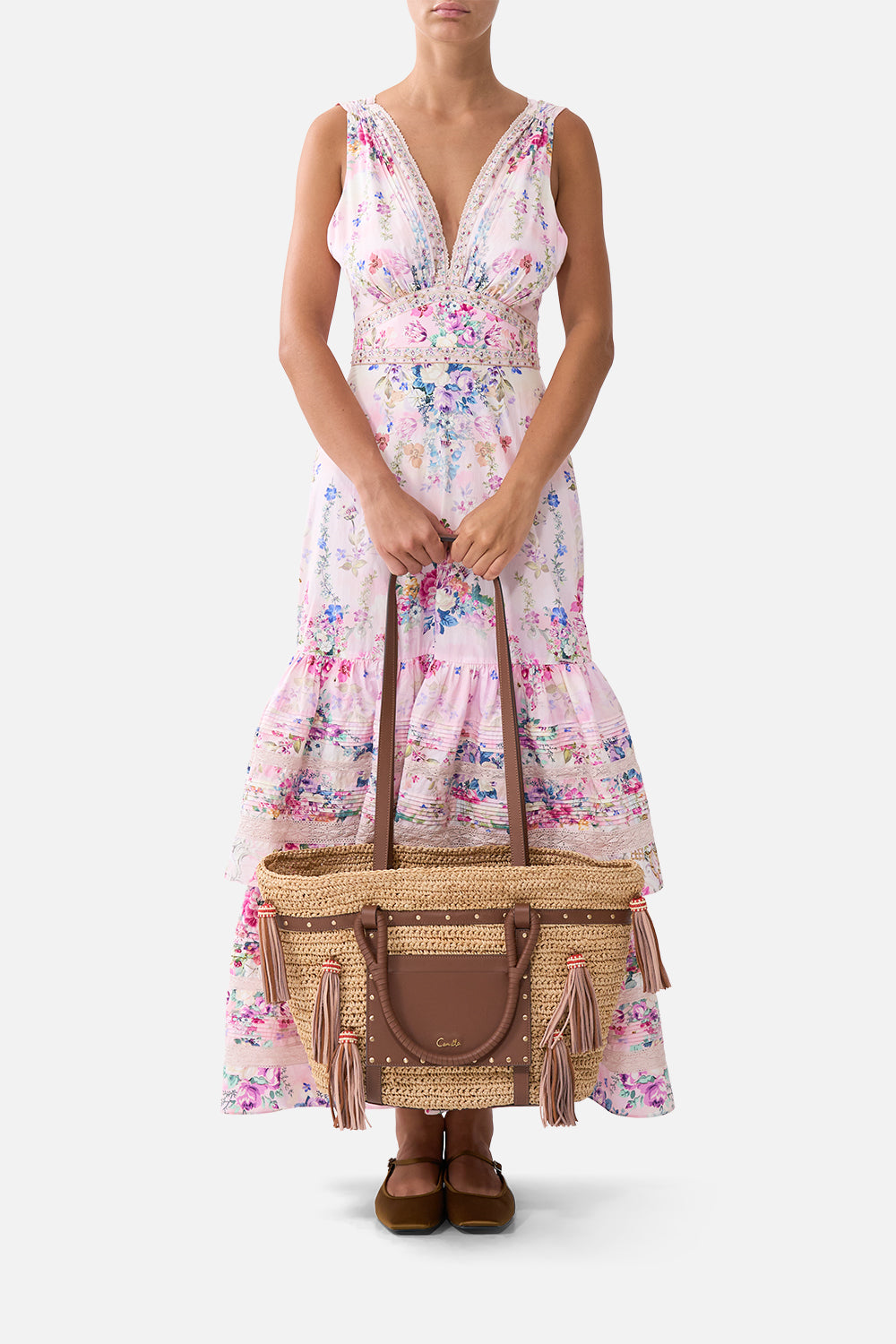 RAFFIA TOTE WITH TASSELS NATURAL