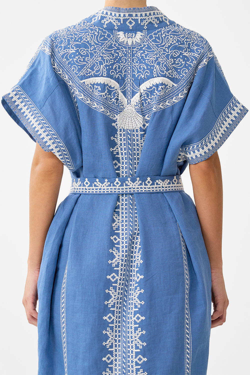 The CAMILLA QUILTED COLLAR SHORT KNIT PONCHO ARANJUEZ ANIMALIA in our  print.