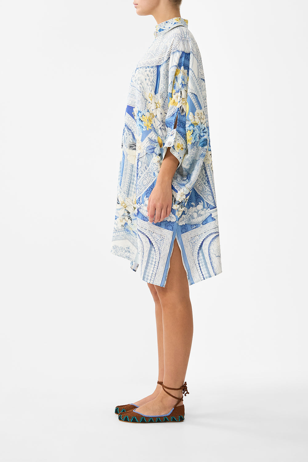 The CAMILLA wide body collared kaftan in our print De Nada Granada.