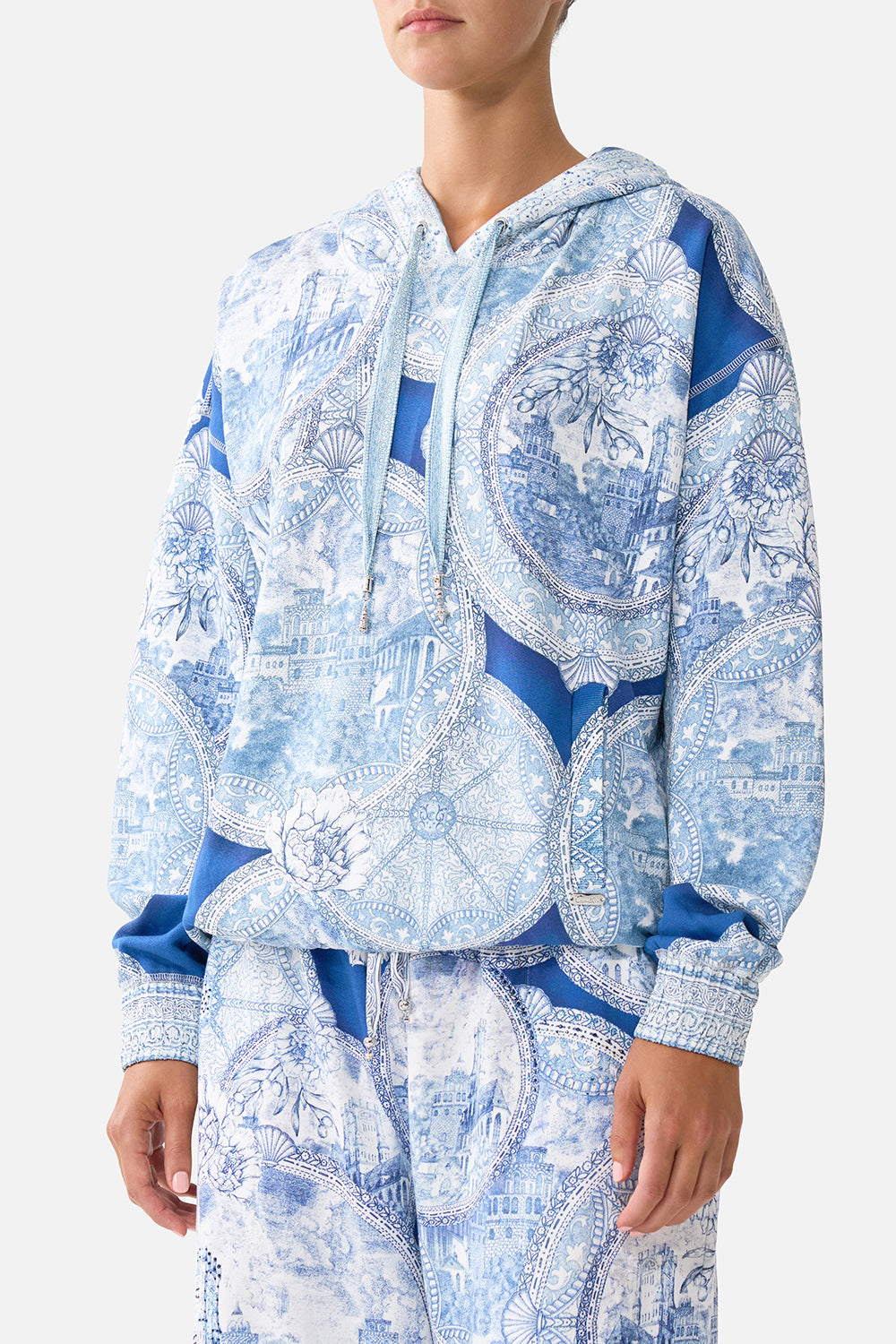 The CAMILLA RELAXED KNIT LAYER THE HUM OF THE ALHAMBRA in our THE HUM OF THE ALHAMBRA print.