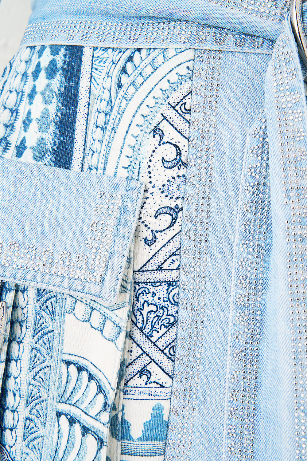 The CAMILLA SHIRT WITH GATHERED CUFF A TILED WONDERLAND in our  print.