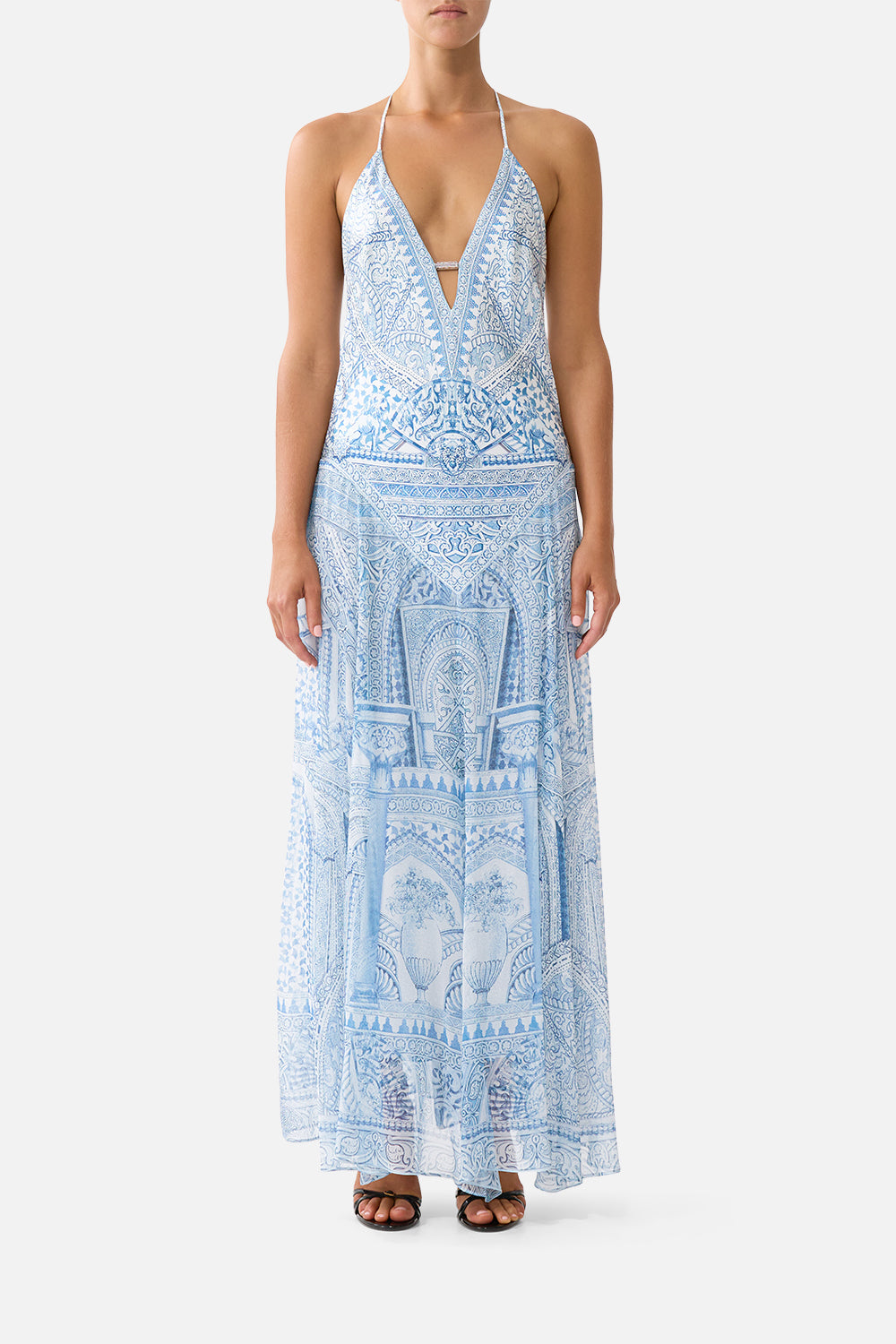 The CAMILLA TUCK FRONT SHORT MILLA IN SEVILLA in our  print.