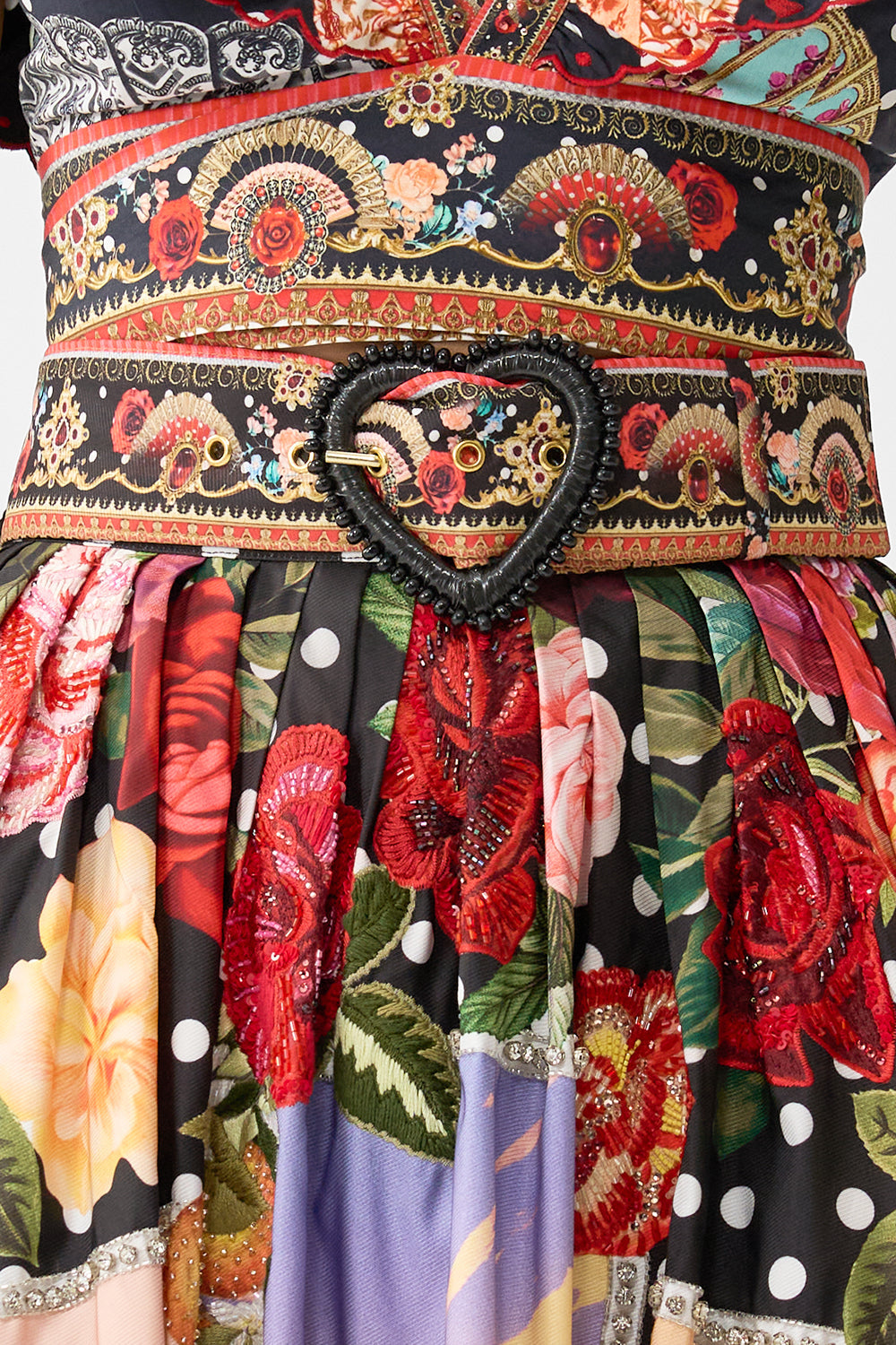 The CAMILLA ROUND NECK KAFTAN LIFT THE VEIL in our  print.