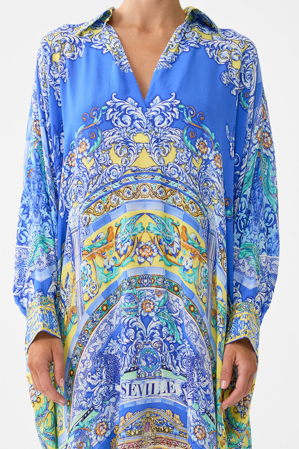 The CAMILLA SHORT SLEEVE CAMP COLLARED SHIRT MAGIC OF THE MERCADO in our  print.