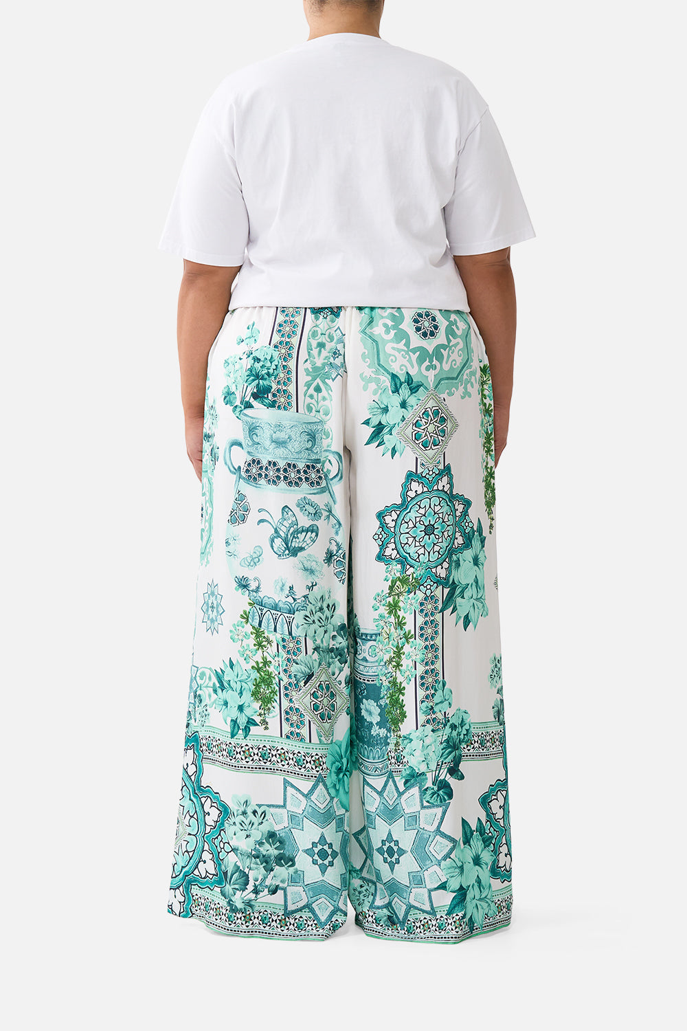 The CAMILLA lounge pant in our print Balearic Bebé. Back model view.